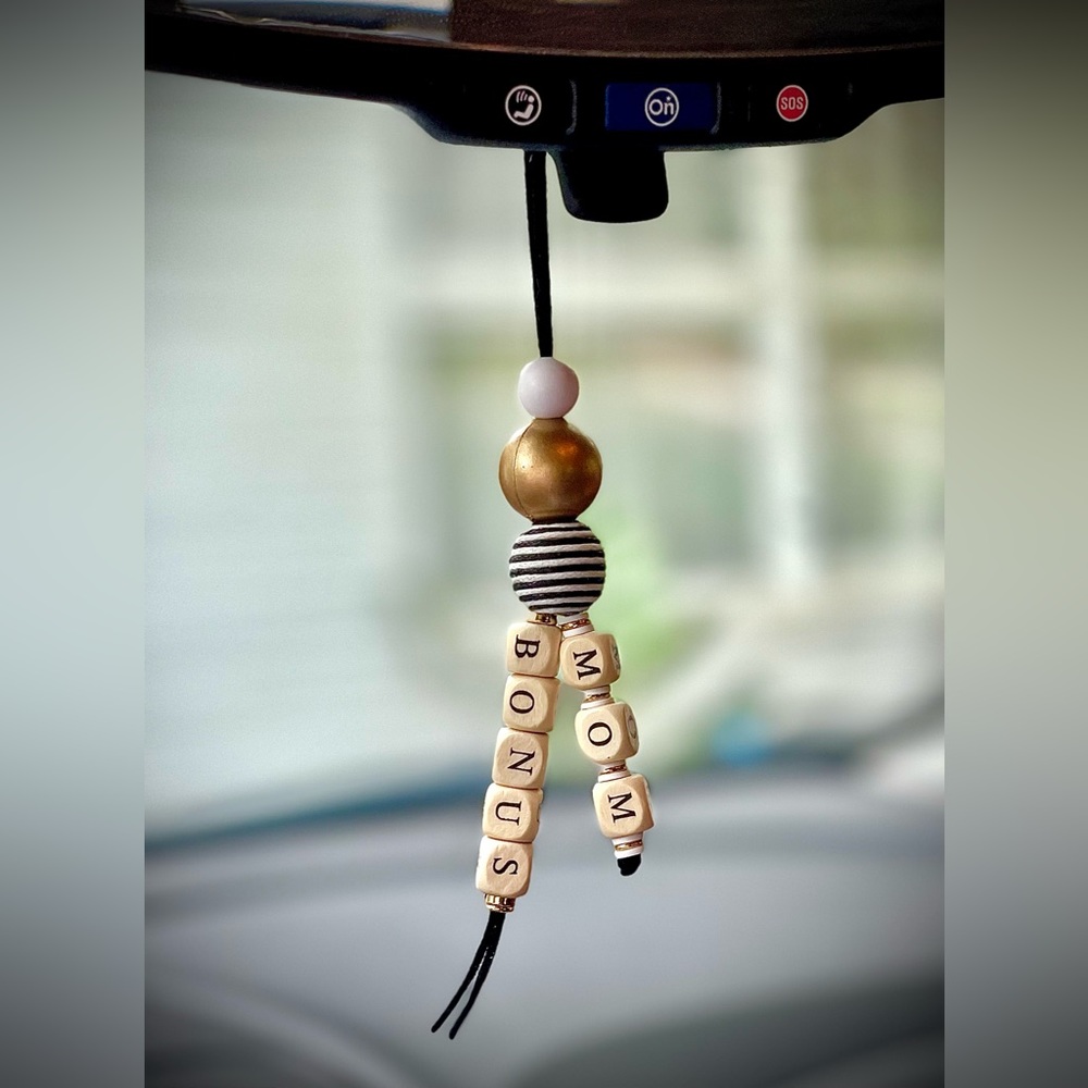 Car Charm - Picture 4 of 4